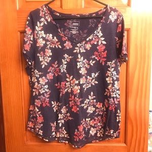 Sonoma Shirt. Gently worn. Smoke free home.